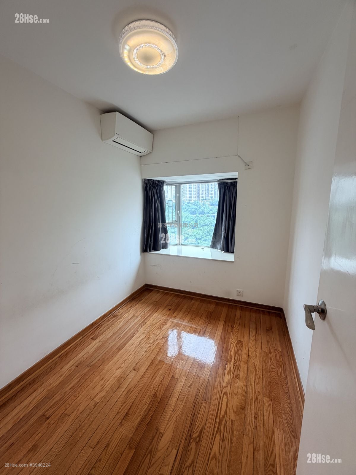Island Place #3946224 Rental Property Detail Page - Bild 6
