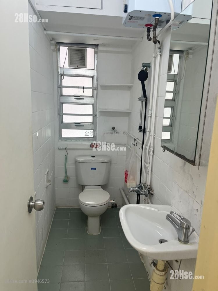 Yick Fu Building #3946573 Rental Property Detail Page - Vista 4