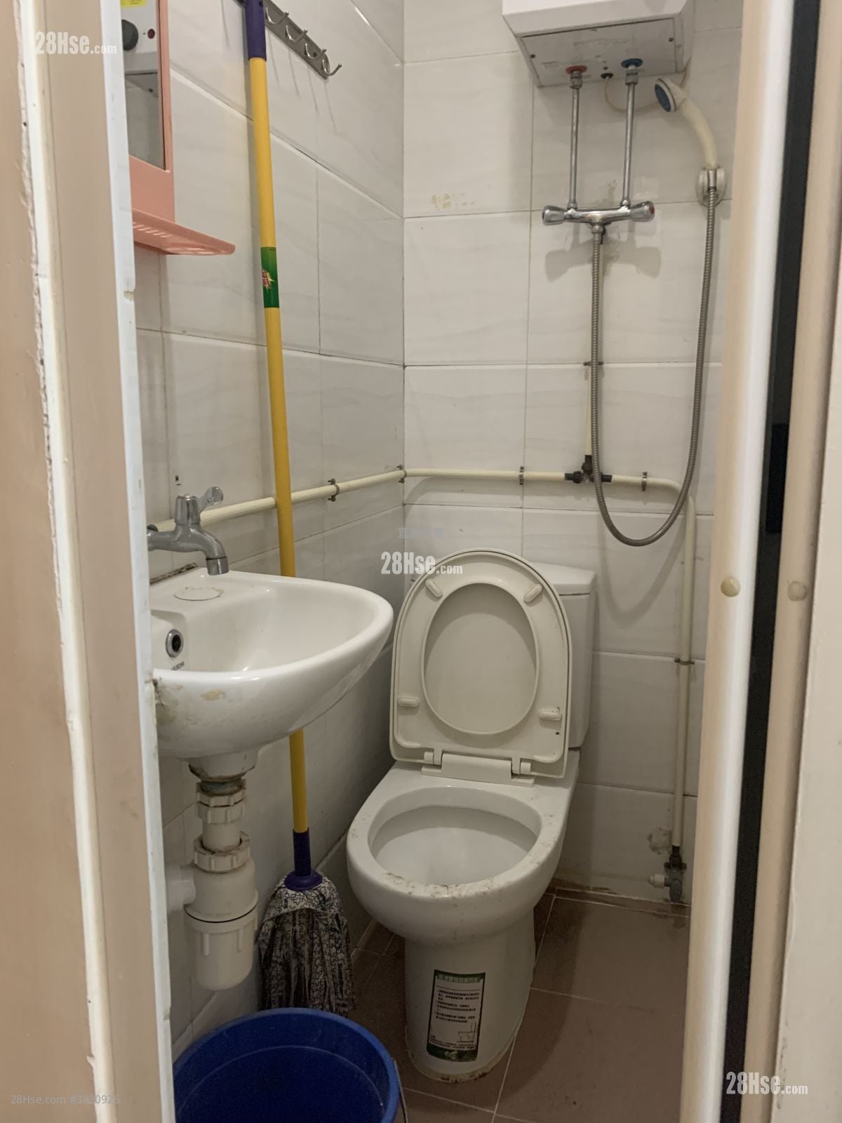 Wah On House (Building) #3830926 Rental Property Detail Page - Widok 3