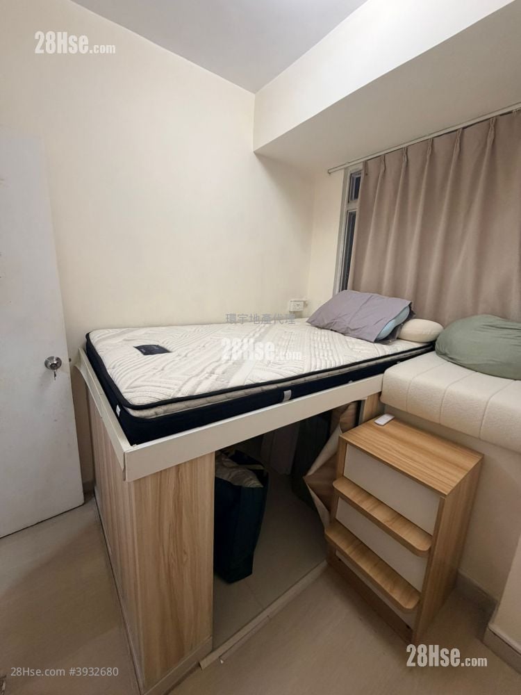 Man Bo Building #3932680 Rental Property Detail Page - Aanzicht 3