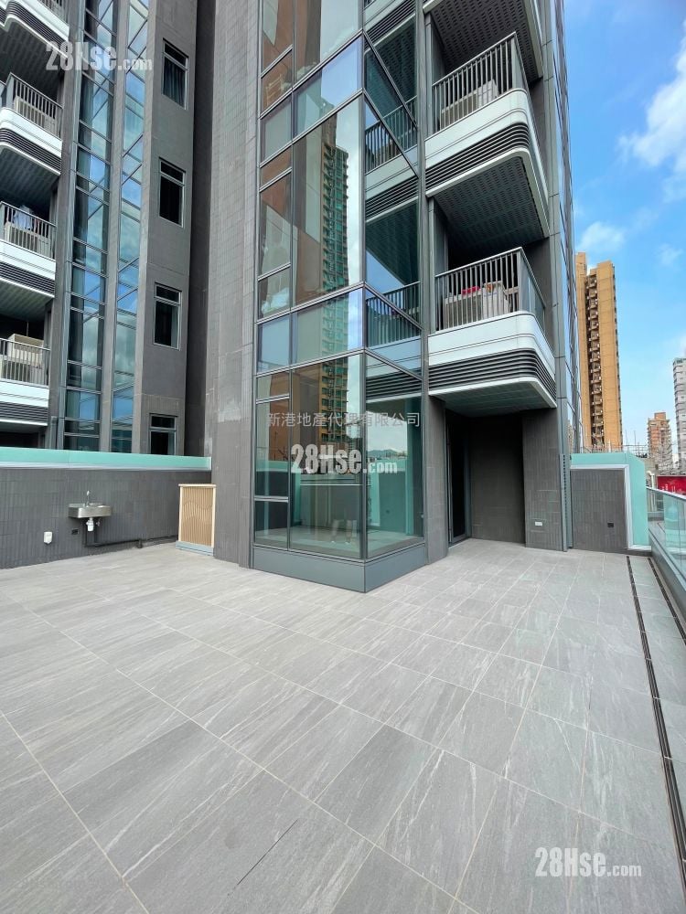 Eight Southpark #3946902 Rental Property Detail Page - Bild 3