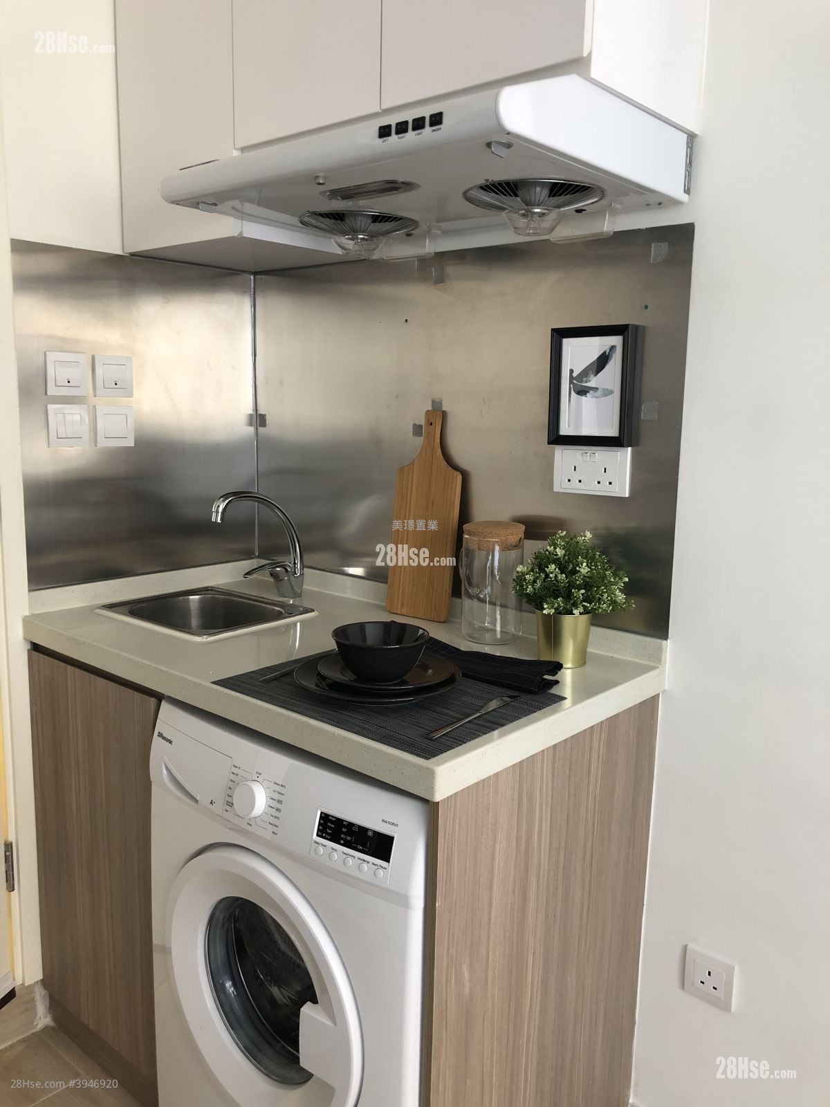 Mong Kok Building #3946920 Rental Property Detail Page - Vista 3