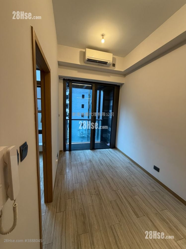 The Vantage #3888045 Rental Property Detail Page - Aanzicht 2