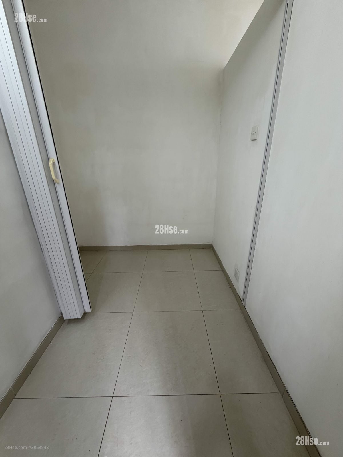 Leung Chau Building #3868548 Rental Property Detail Page - Aanzicht 3