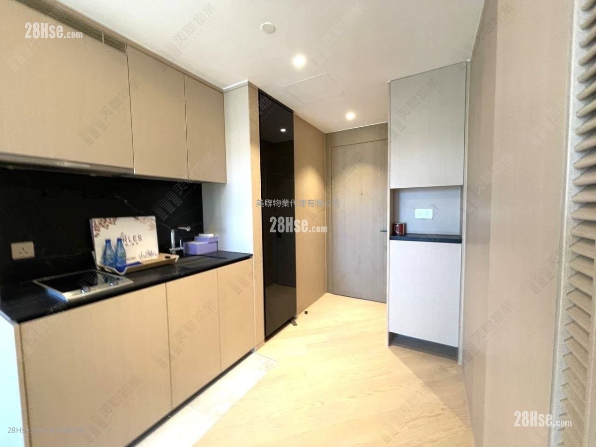 The Arles #3948108 Rental Property Detail Page - Vista 2