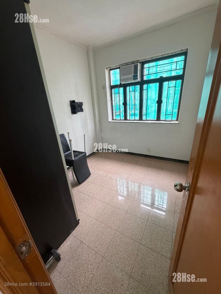 Hing Wah Building #3913584 Rental Property Detail Page - Vista 3