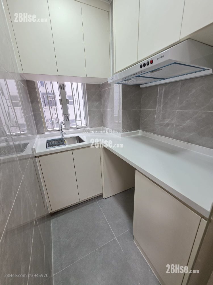 Apartment #3945970 Rental Property Detail Page - Vista 4