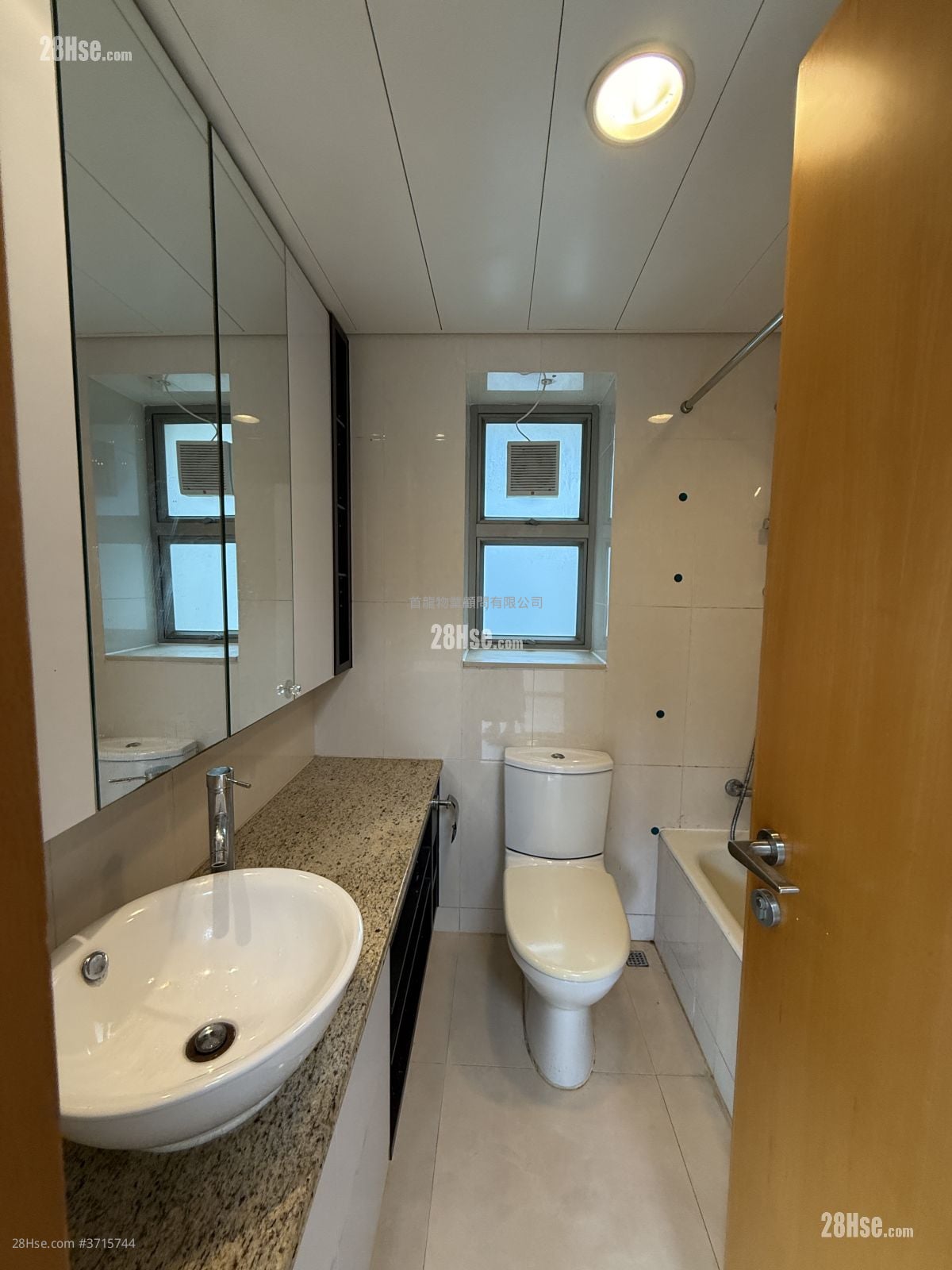 The Zenith #3715744 Rental Property Detail Page - Więcej