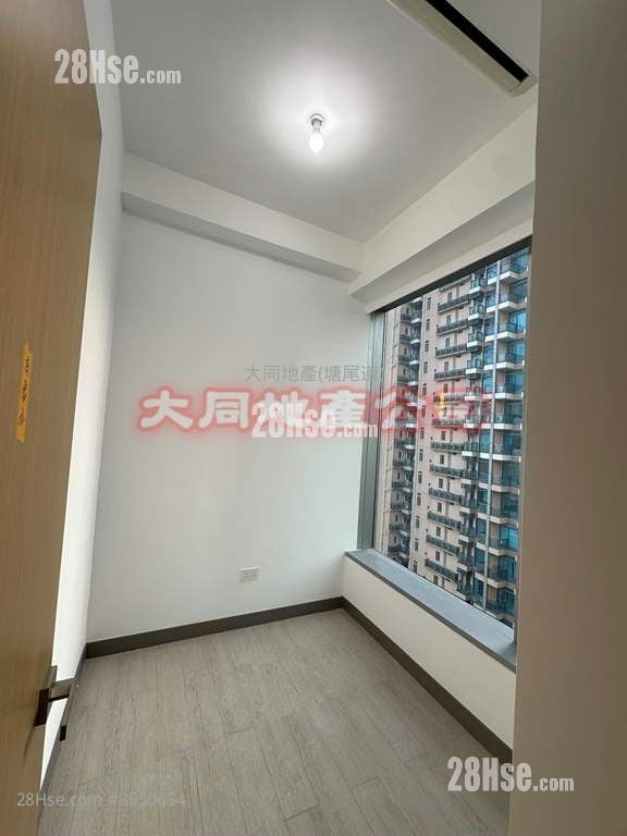 L Living 23 #3950654 Rental Property Detail Page - Vista 4
