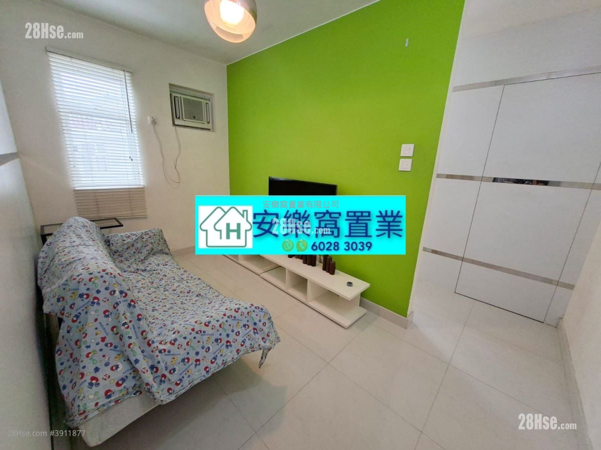 Apartment #3911877 Rental Property Detail Page - Vue 2