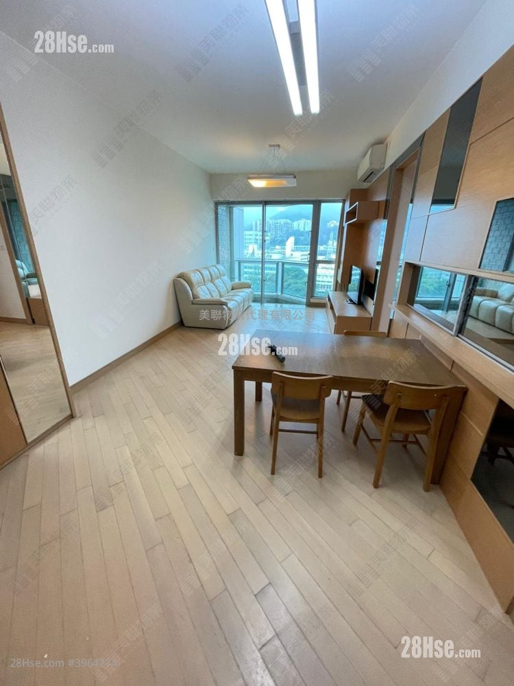 The Riverpark Sell 3 Bedrooms 1,018 ft²