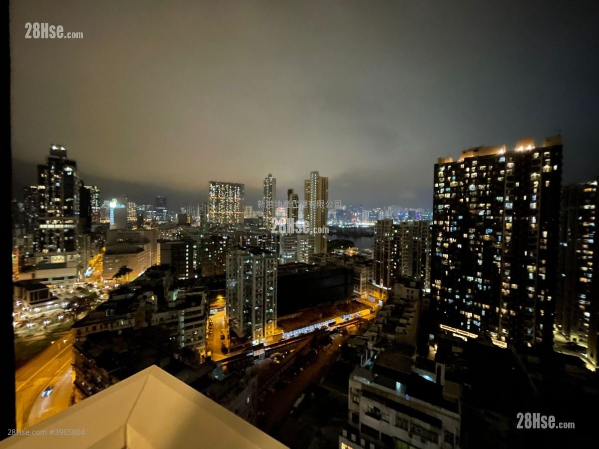 Axis Rental 1 Bedroom , 1 Bathroom 247 ft²