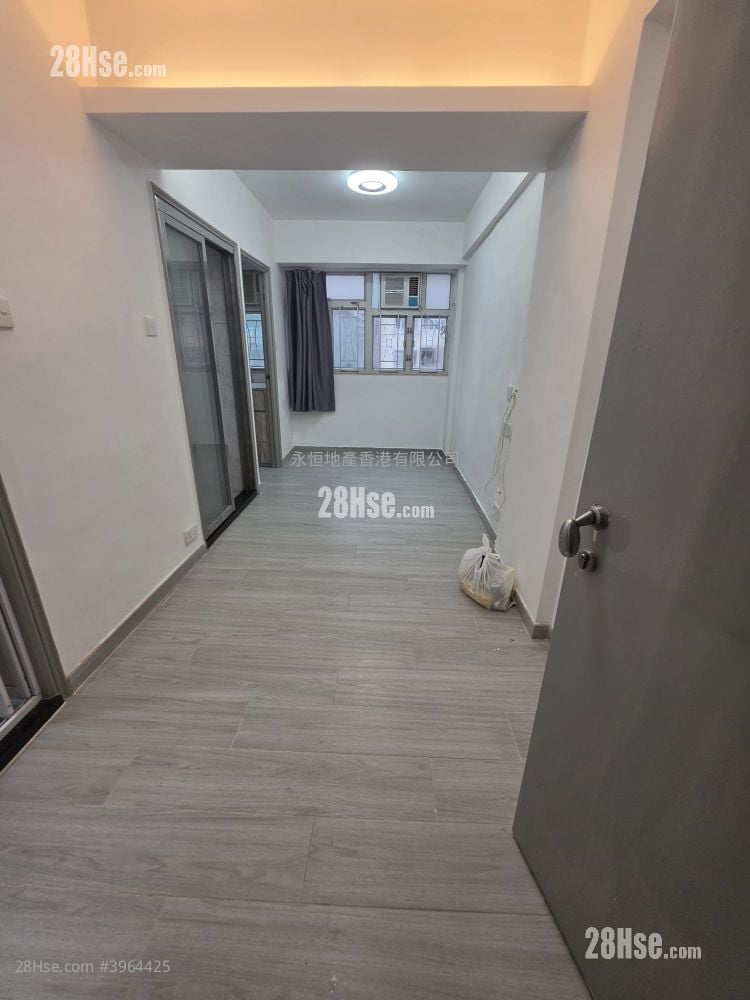 Tung Fat Building Rental 2 Bedrooms , 1 Bathroom 341 ft²