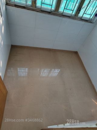 Apartment in HongKong Hong Kong, 元洲 Un Chau, 深水埗區 Sham Shui Po District - View 6