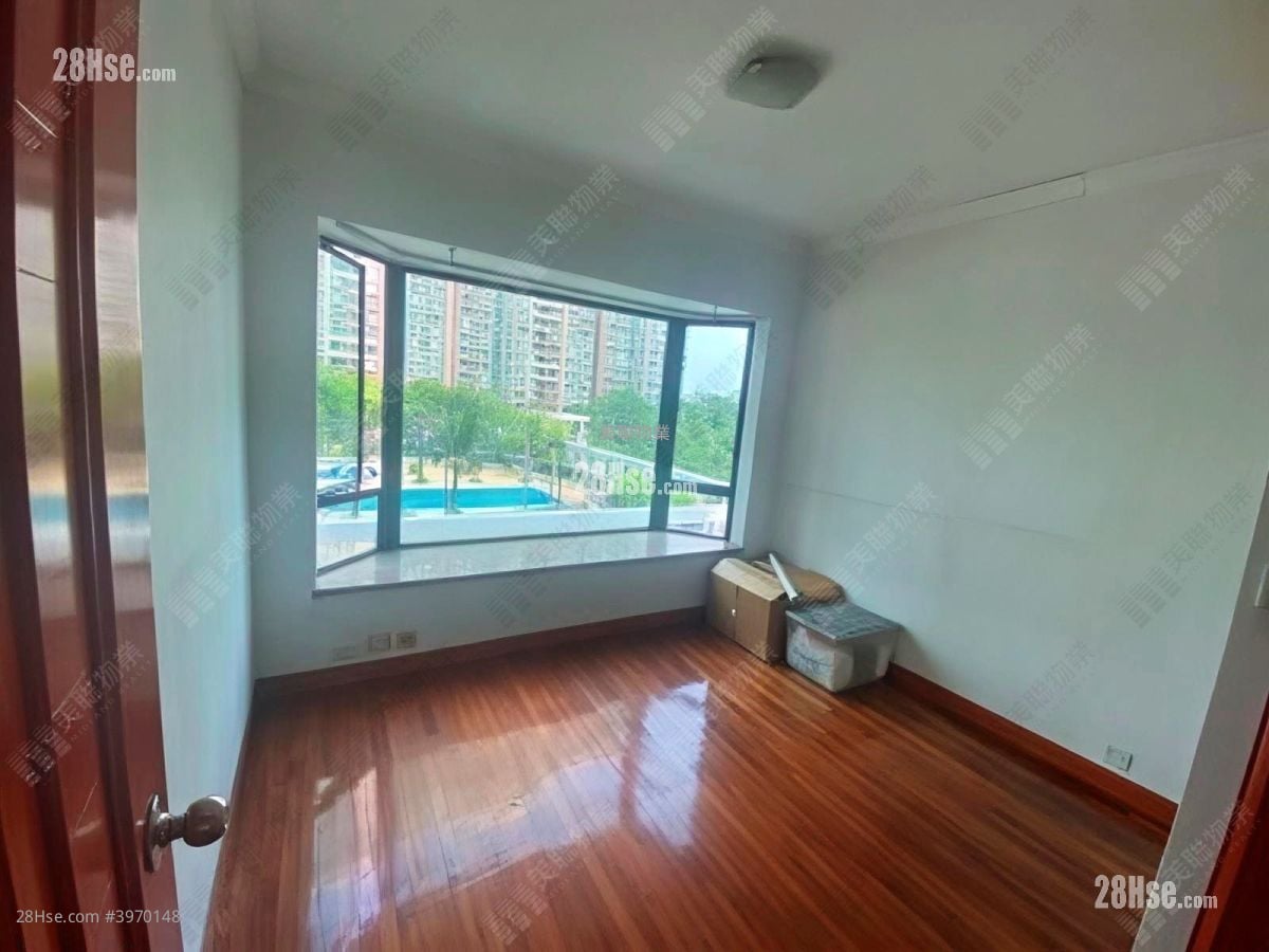 Villa Esplanada Sell 3 Bedrooms , 2 Bathrooms 674 ft²