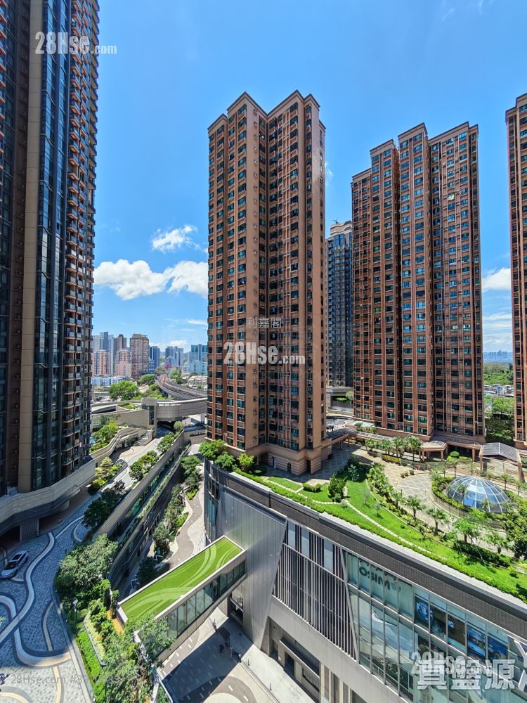 The Yoho Hub Sell 2 Bedrooms , 1 Bathroom 436 ft²