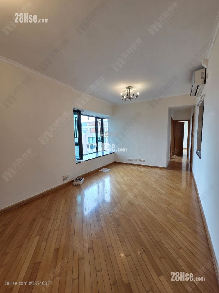 Villa Esplanada Sell 3 Bedrooms 703 ft²