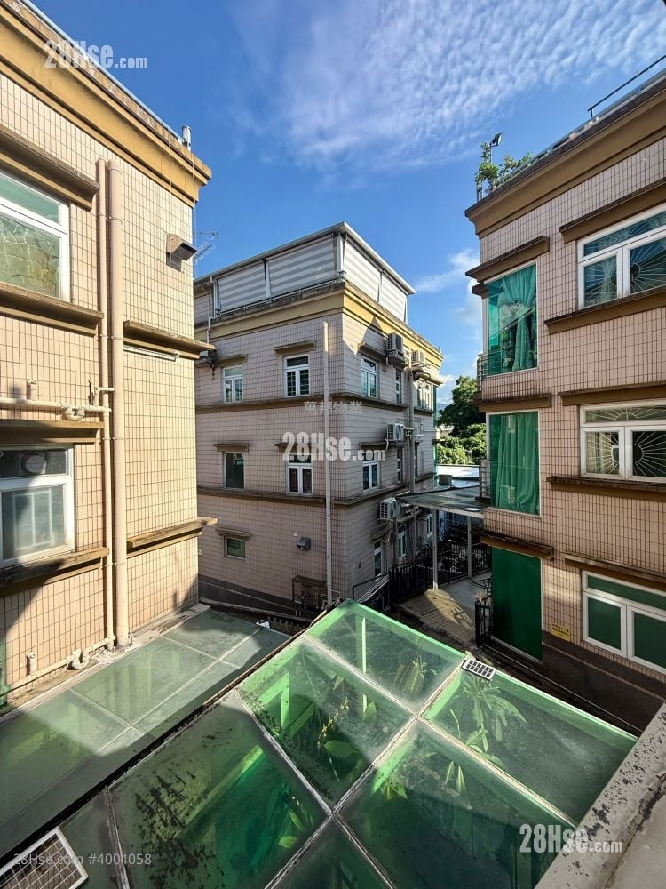 Village Sell 3 Bedrooms , 1 Bathroom 630 ft²