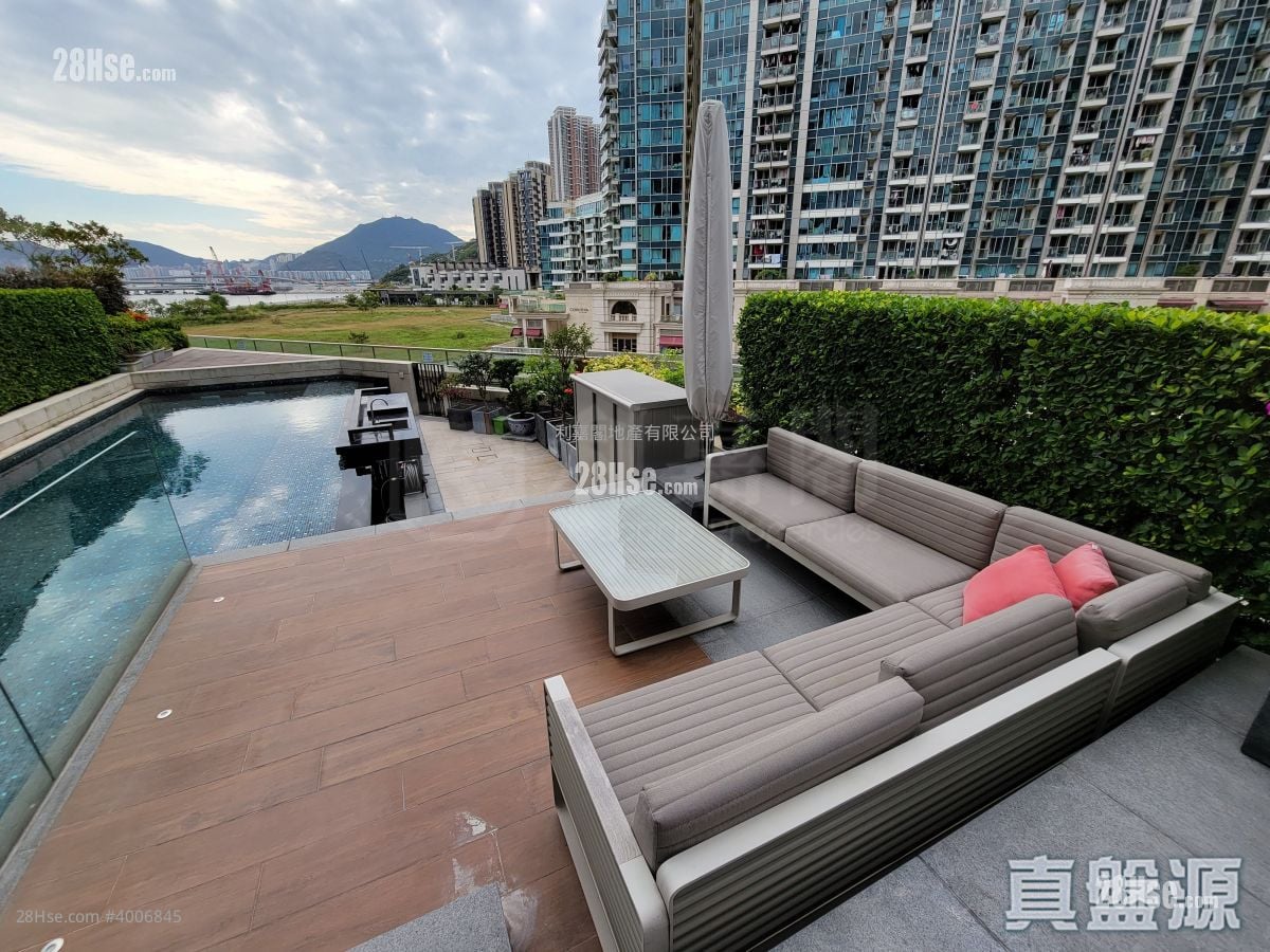 The Wings Rental 5+ Bedrooms , 3 Bathrooms 1,542 ft²