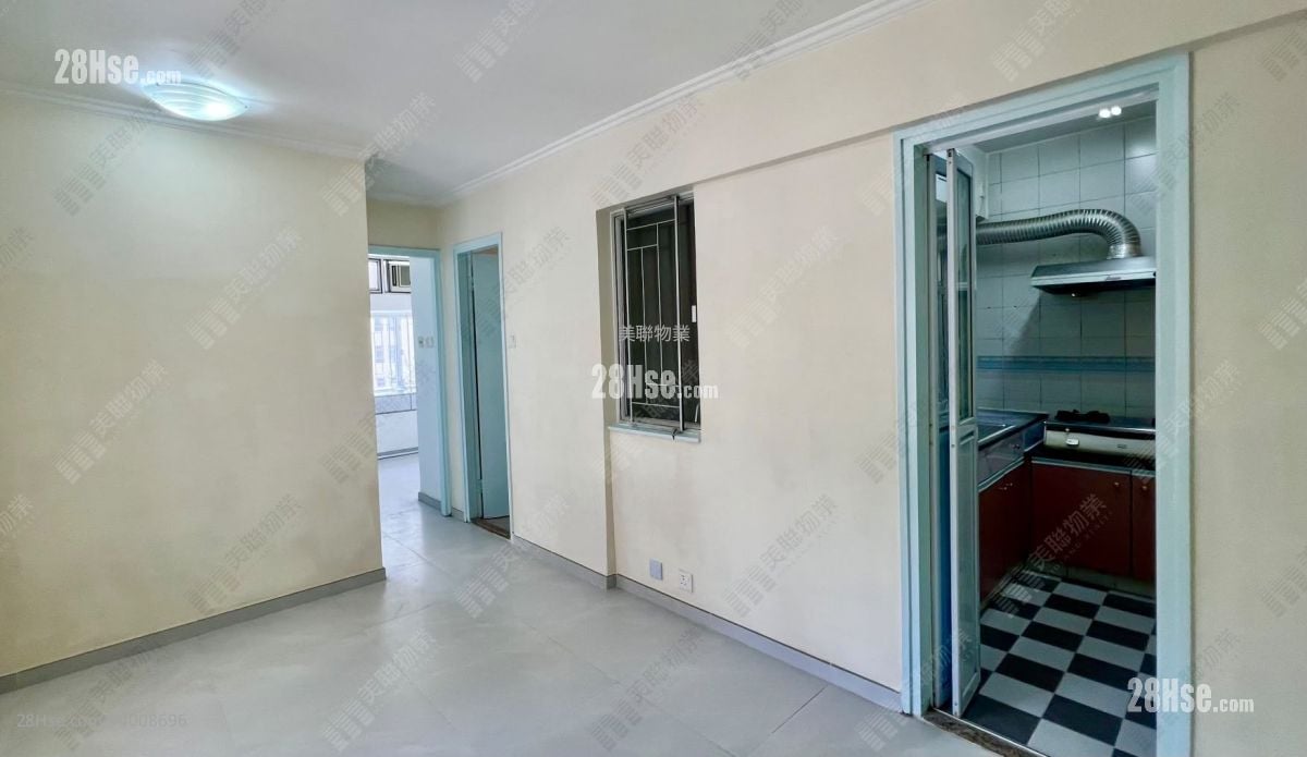 Greenfield Garden Rental 386 ft²