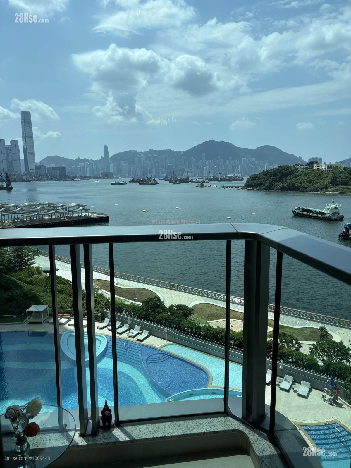 Koko Hills Rental 3 Bedrooms , 3 Bathrooms 899 ft²