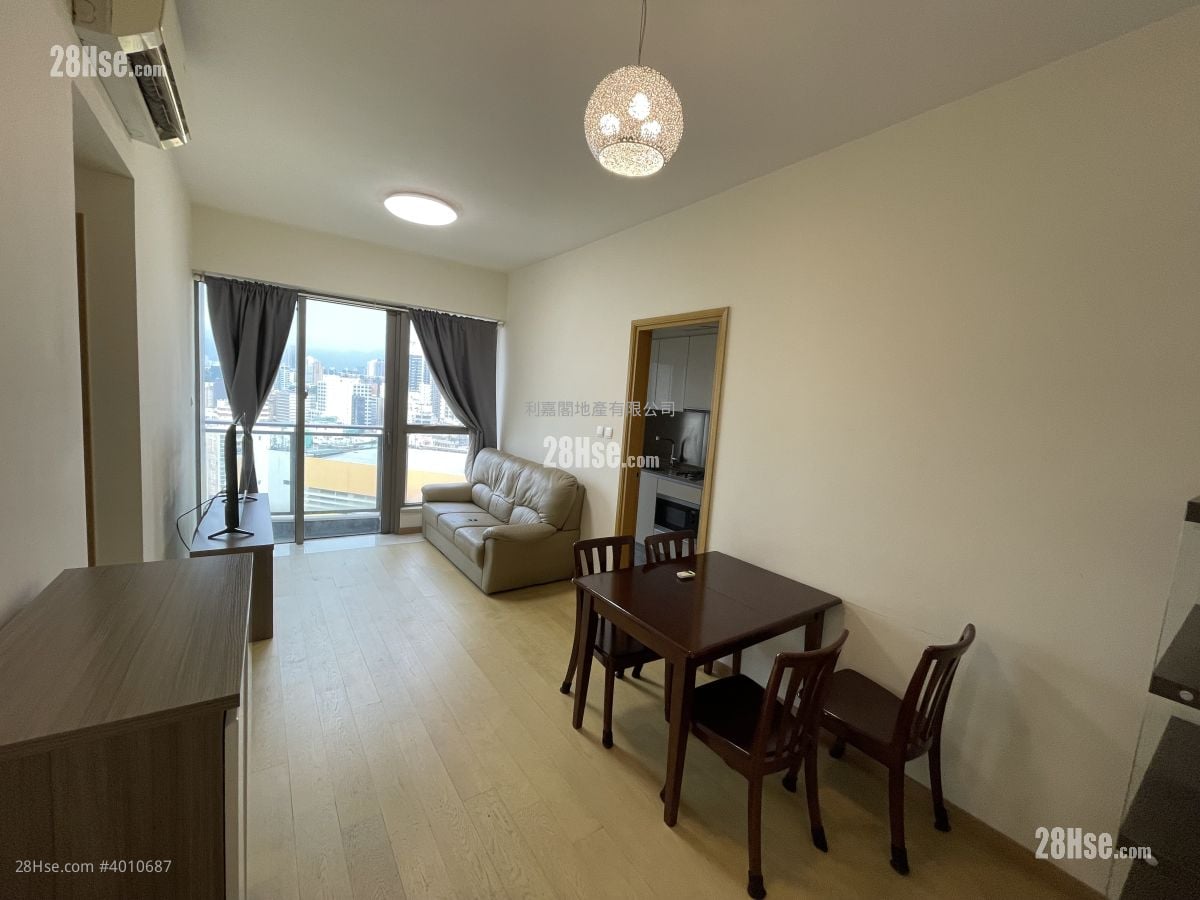 Grand Austin Rental 2 Bedrooms , 2 Bathrooms 580 ft²