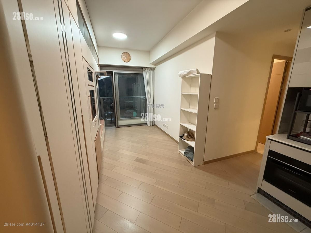 Grand Mayfair  Rental 2 Bedrooms , 1 Bathroom 464 ft²