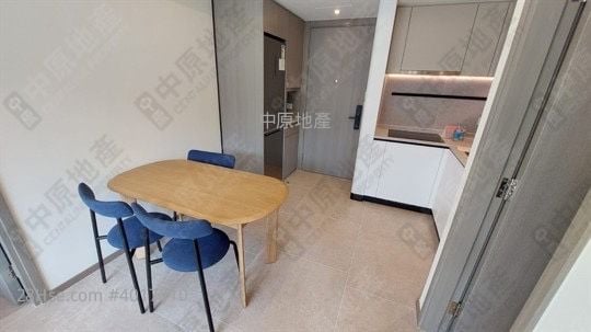 Novo Land Sell 2 Bedrooms , 1 Bathroom 436 ft²