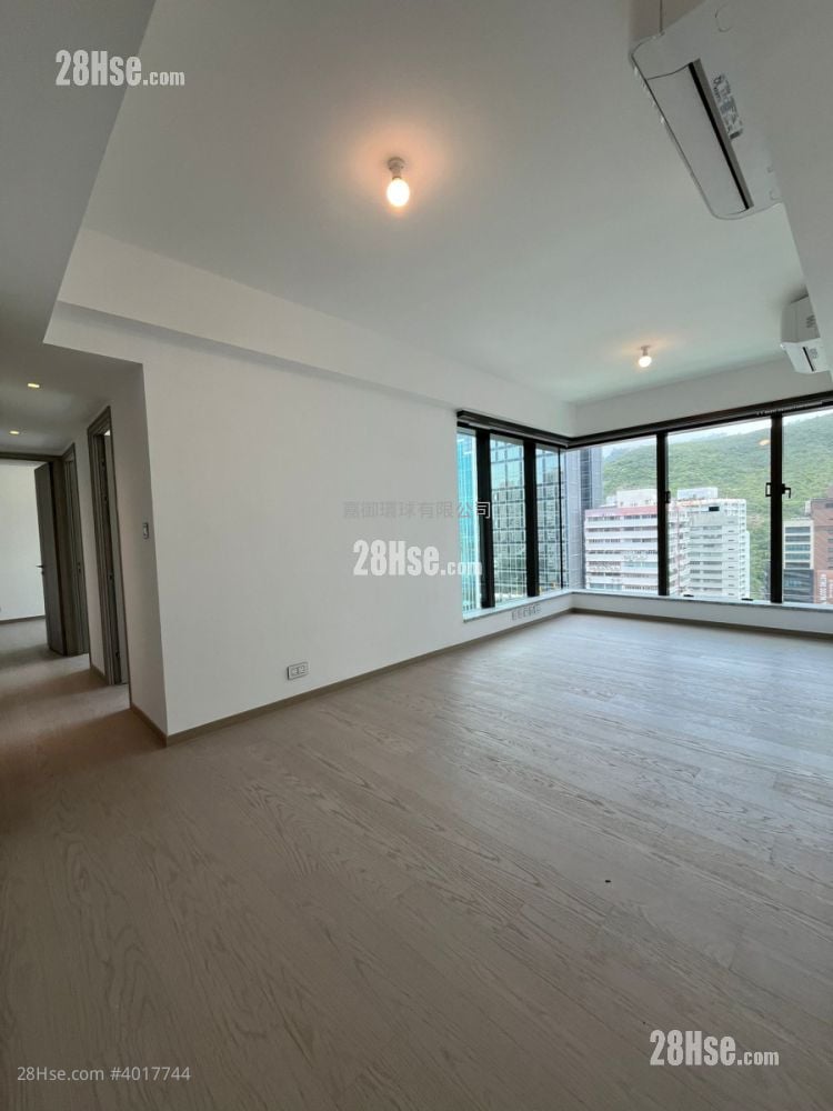 The Southside Rental 3 Bedrooms , 2 Bathrooms 773 ft²