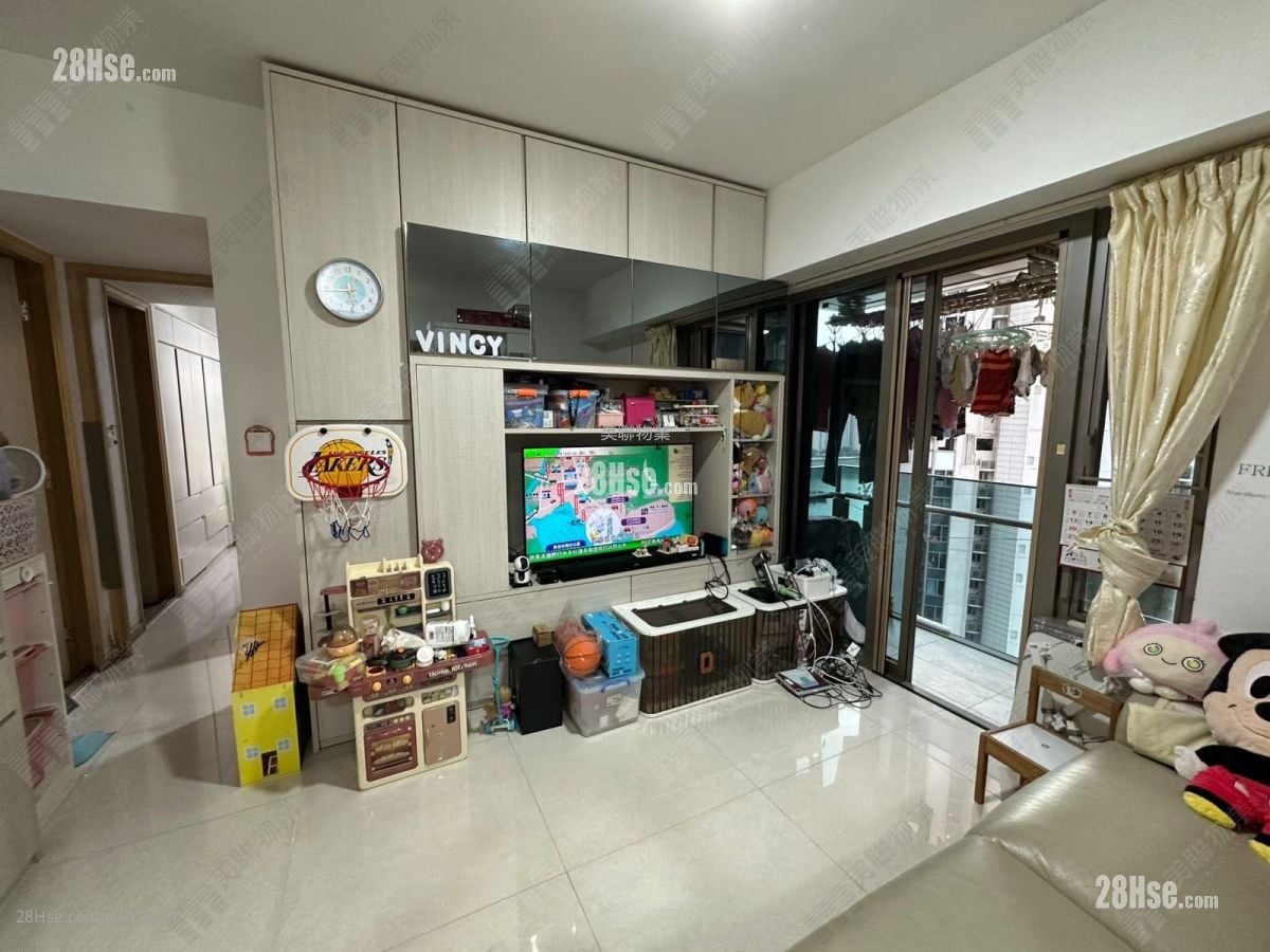 Ocean Pride Sell 3 Bedrooms , 2 Bathrooms 773 ft²
