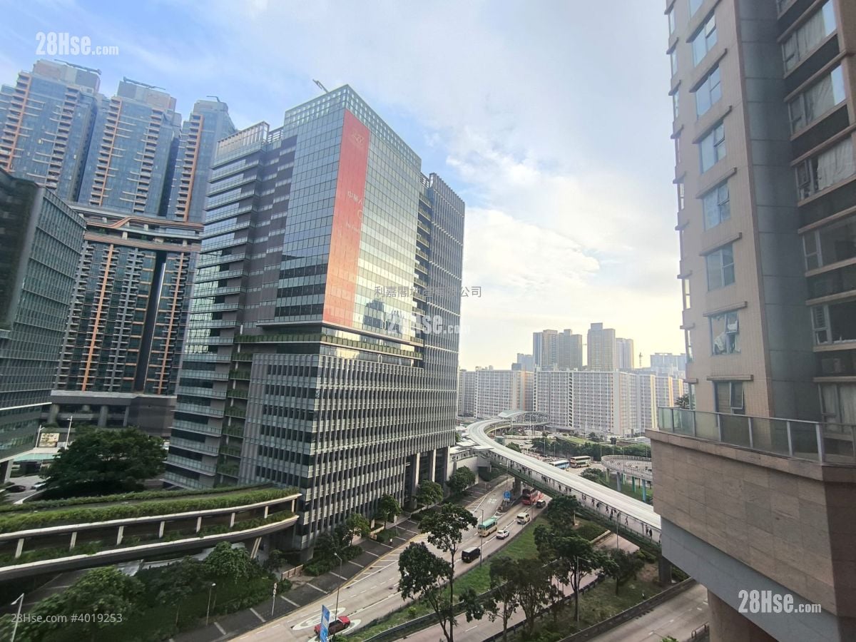 誉港湾 售盘 3 房 827 平方尺