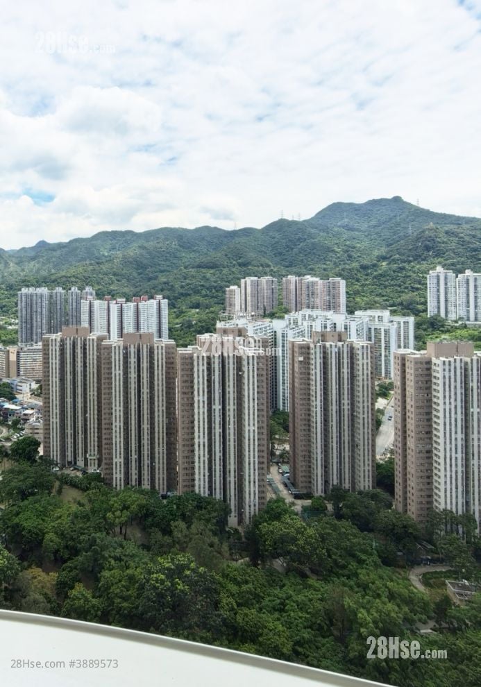 名城 售盘 3 房 , 2 浴室 680 平方尺