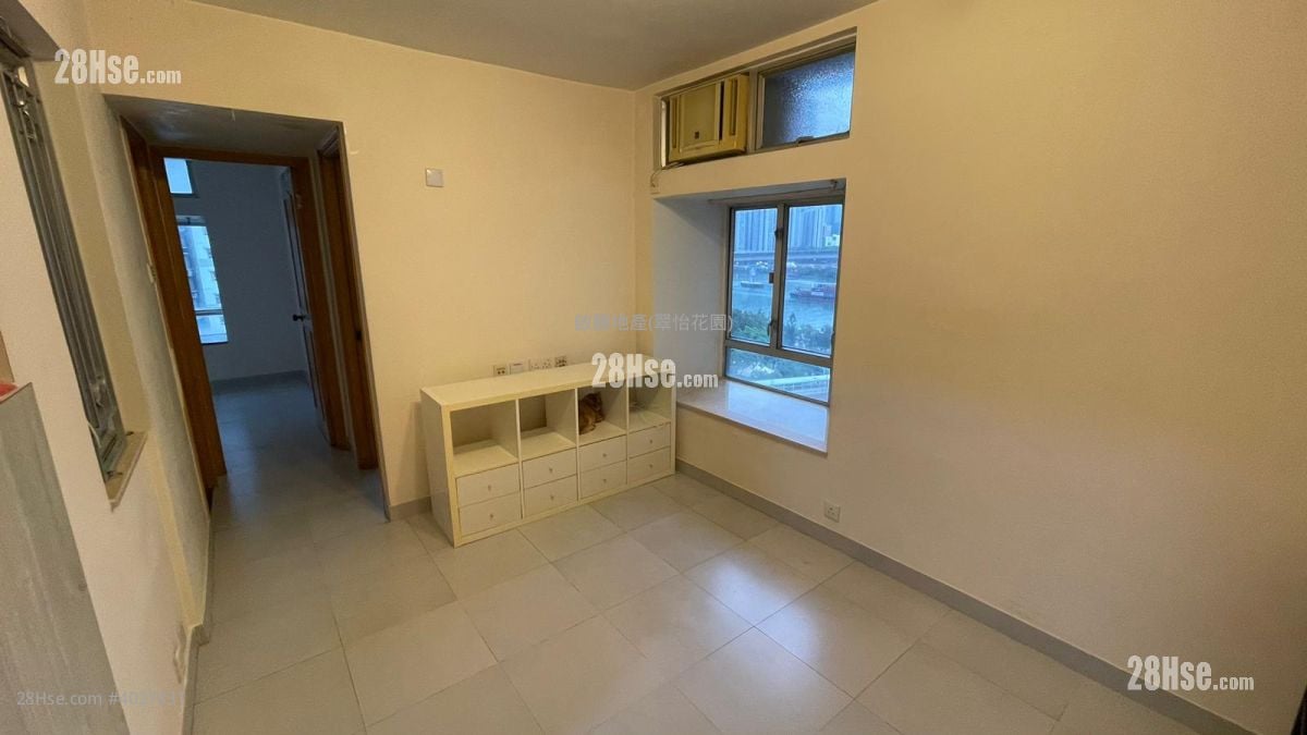 Greenfield Garden Rental 2 Bedrooms , 1 Bathroom 368 ft²