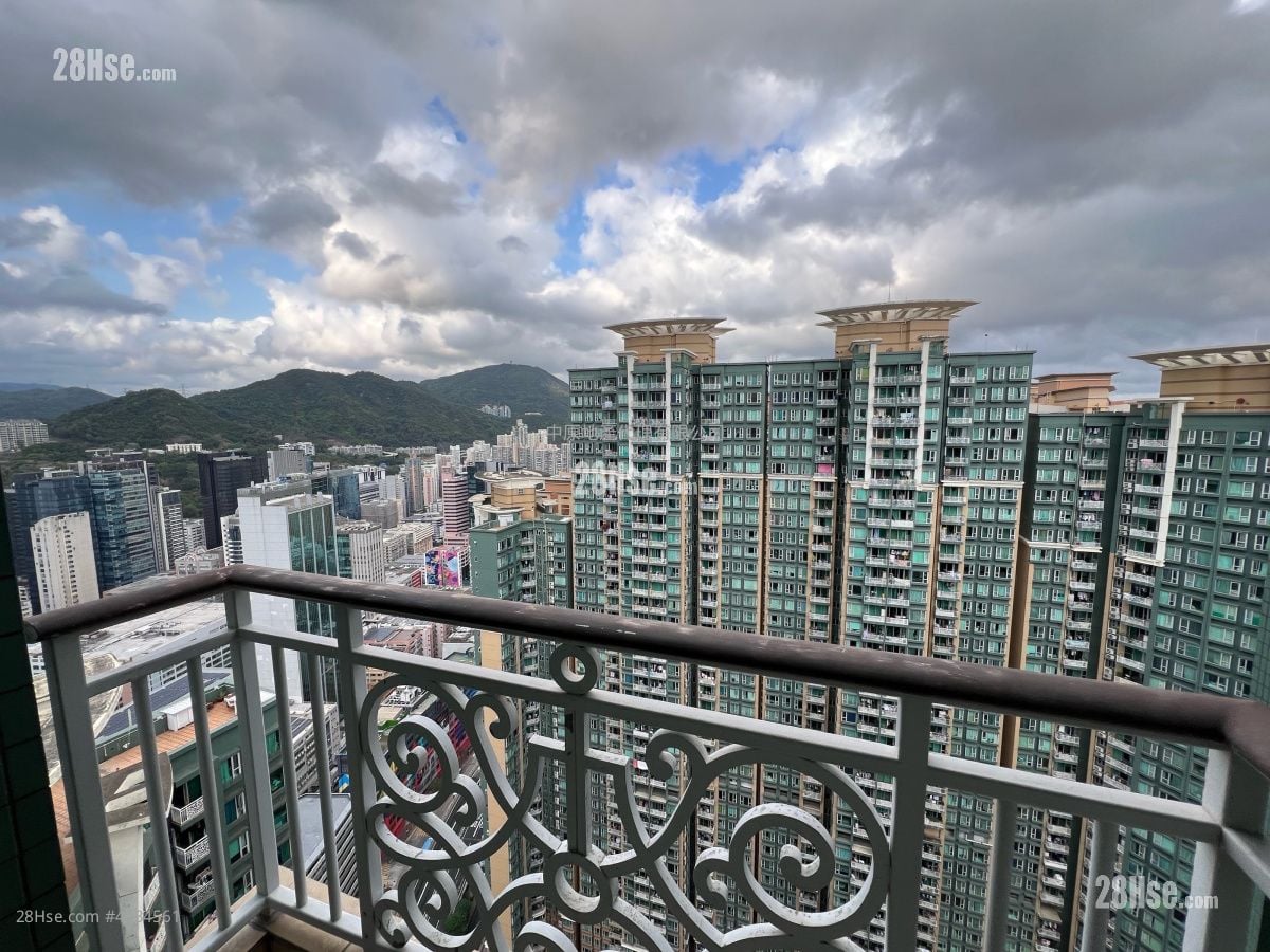 Banyan Garden Sell 3 Bedrooms 685 ft²