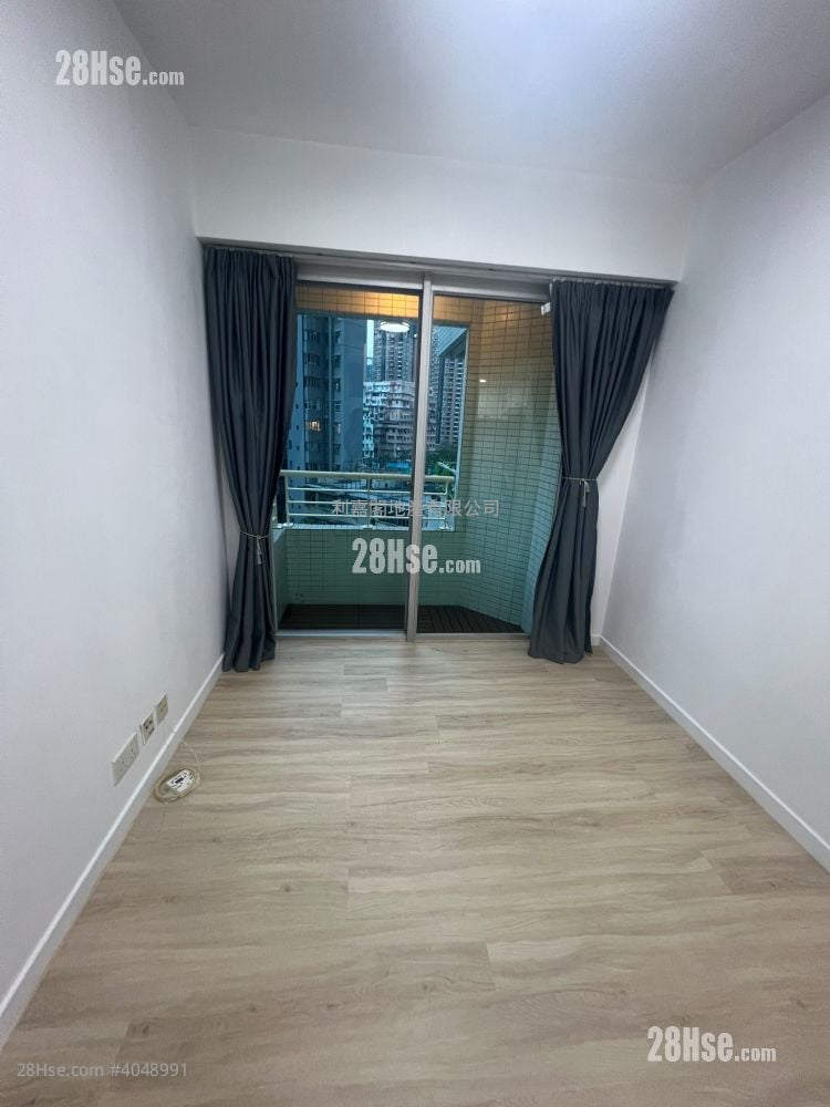 Metro Harbour View Sell 2 Bedrooms , 1 Bathroom 408 ft²
