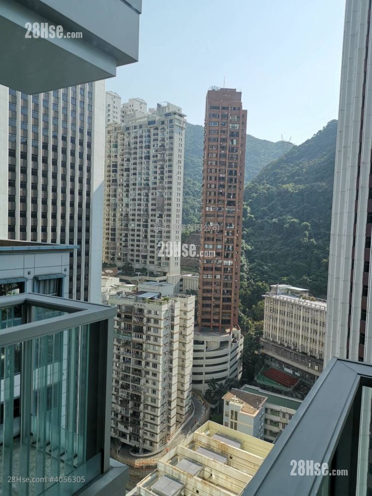 The Avenue Sell 2 Bedrooms , 1 Bathroom 520 ft²