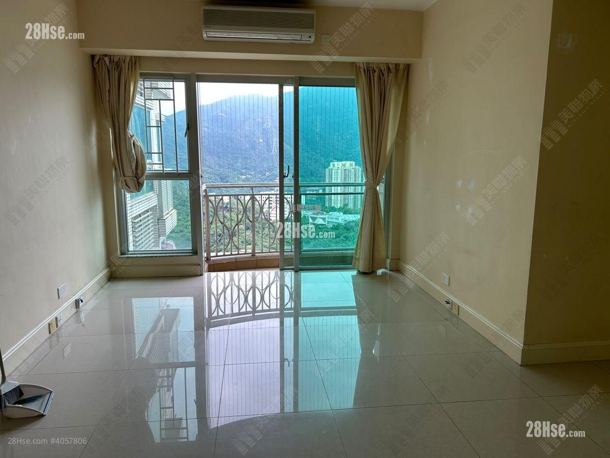 Festival City Sell 3 Bedrooms , 2 Bathrooms 842 ft²