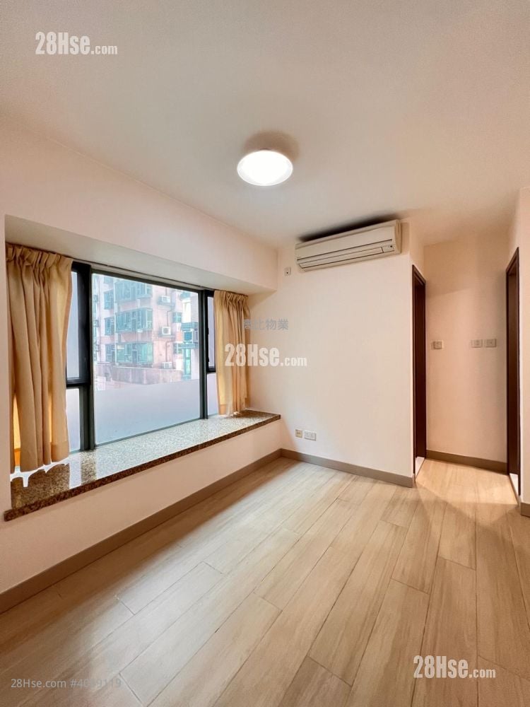 Queen's Terrace Rental 1 Bedroom , 1 Bathroom 322 ft²