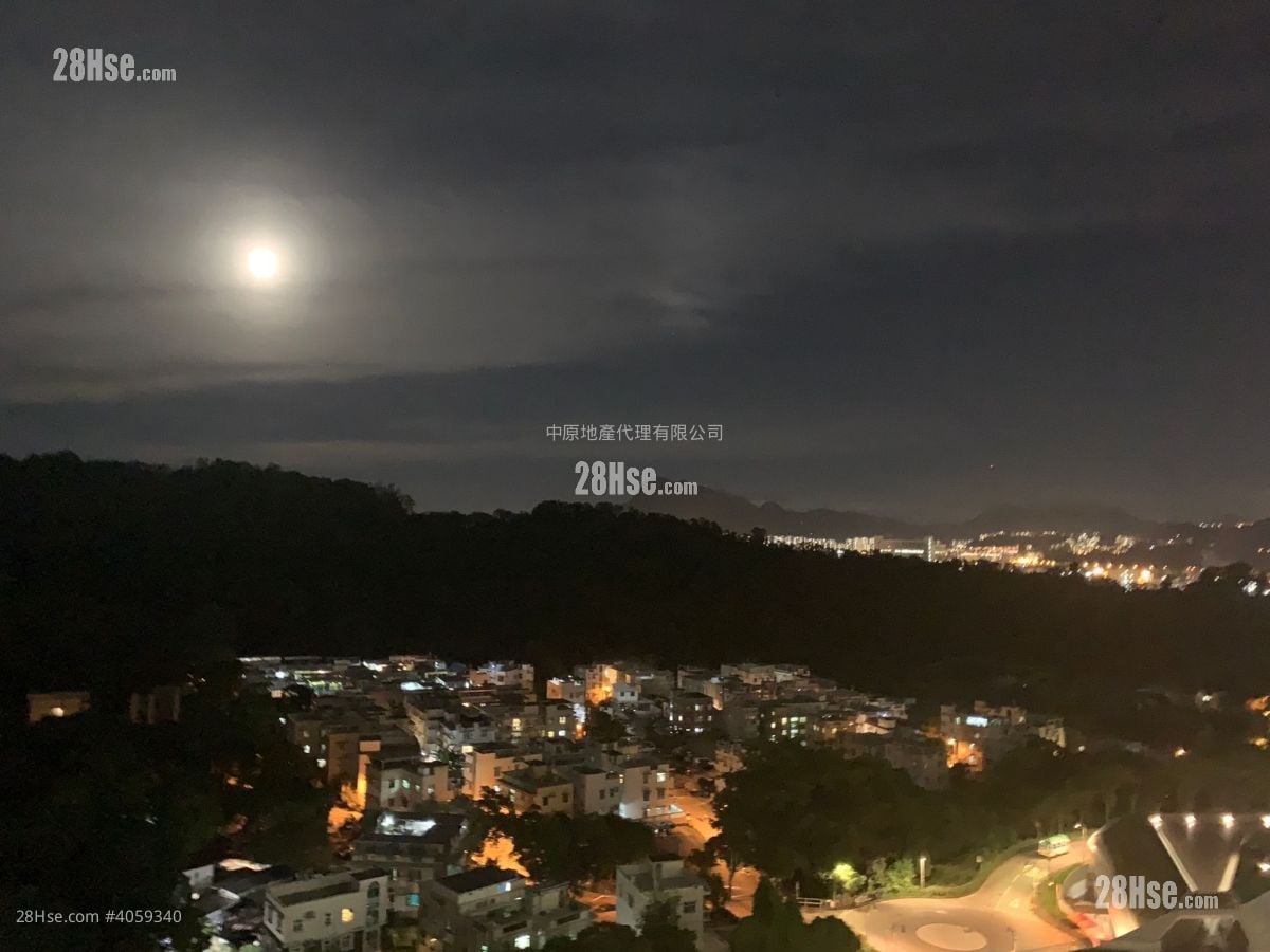 Mont Vert Sell 3 Bedrooms 899 ft²
