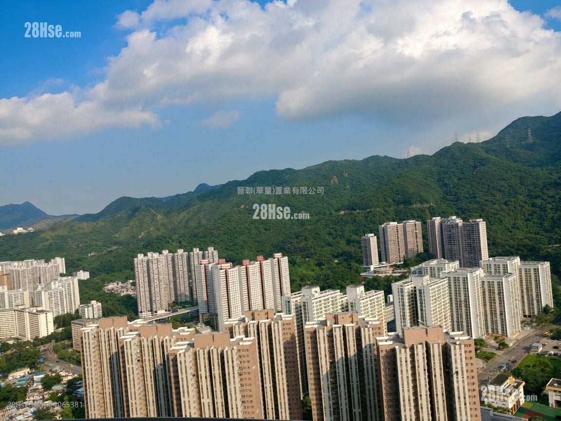 Festival City Sell 3 Bedrooms , 2 Bathrooms 679 ft²